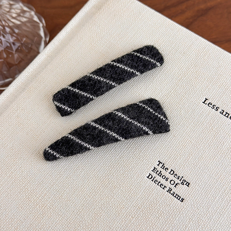 E관 - 털실 사선 스트라이프 빈티지 세트 헤어핀 [27529] 25.10-1