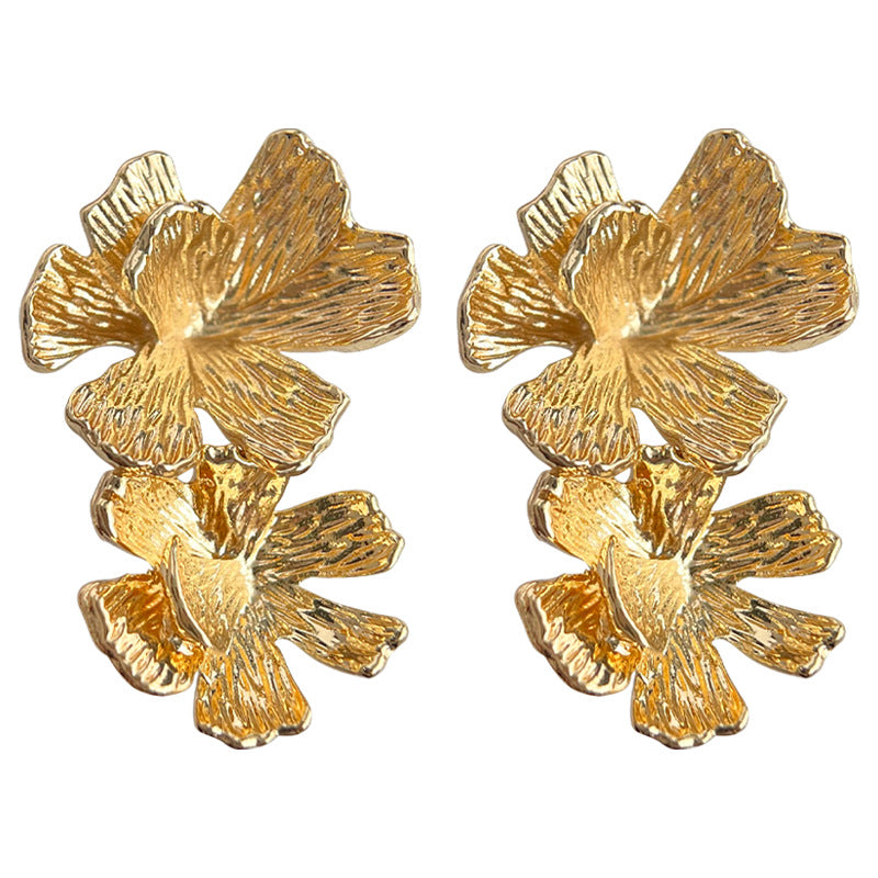 C관 - 입체 꽃 14K 도금 세련된 귀걸이 [4333] 24.06-3