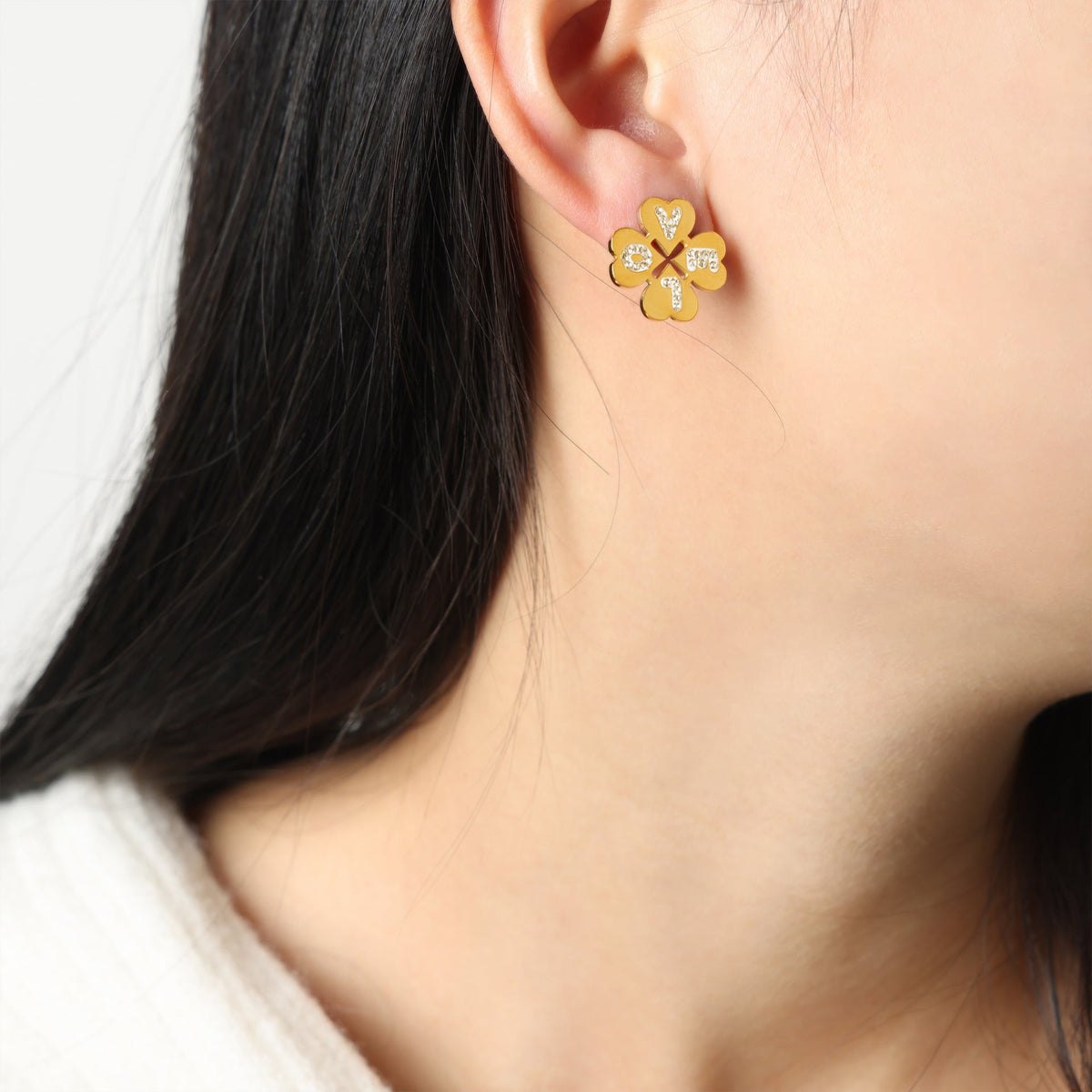 D관 - 티타늄 스틸 네잎클로버 큐빅 LOVE 레터링 귀걸이 [F394] 25.10-1