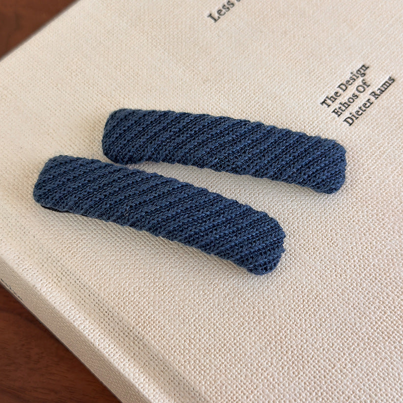 E관 - 니트 울 사각형 헤어핀 [27490] 25.09-4