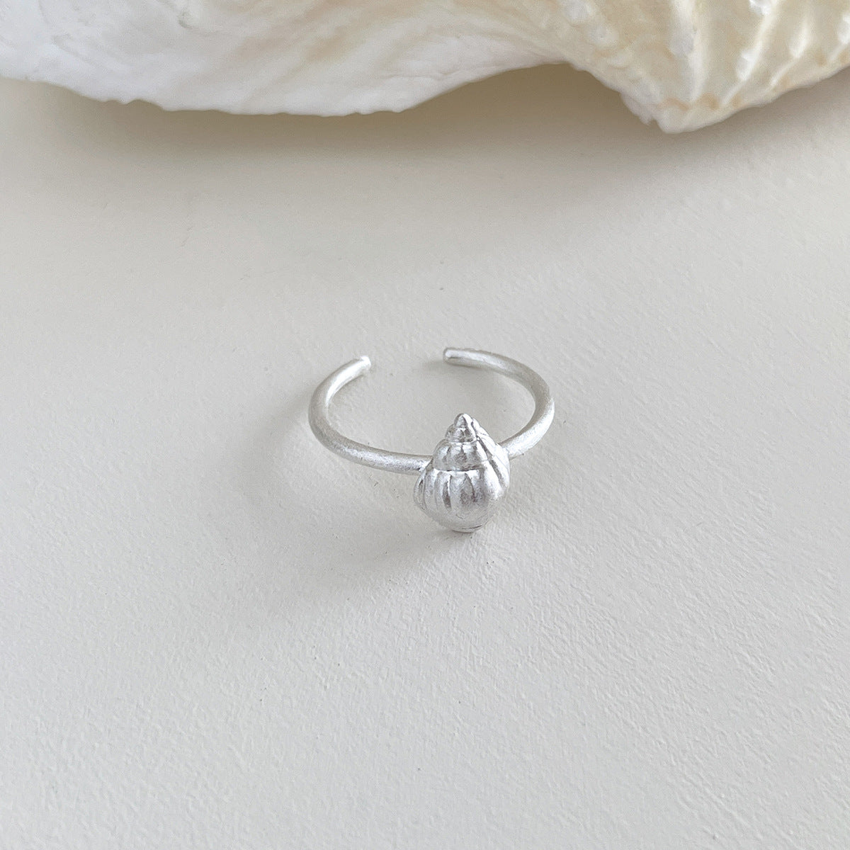 A관 - 925 실버 조개 디자인 샌딩 오픈형 반지 [JZ-0714] 25.10-5