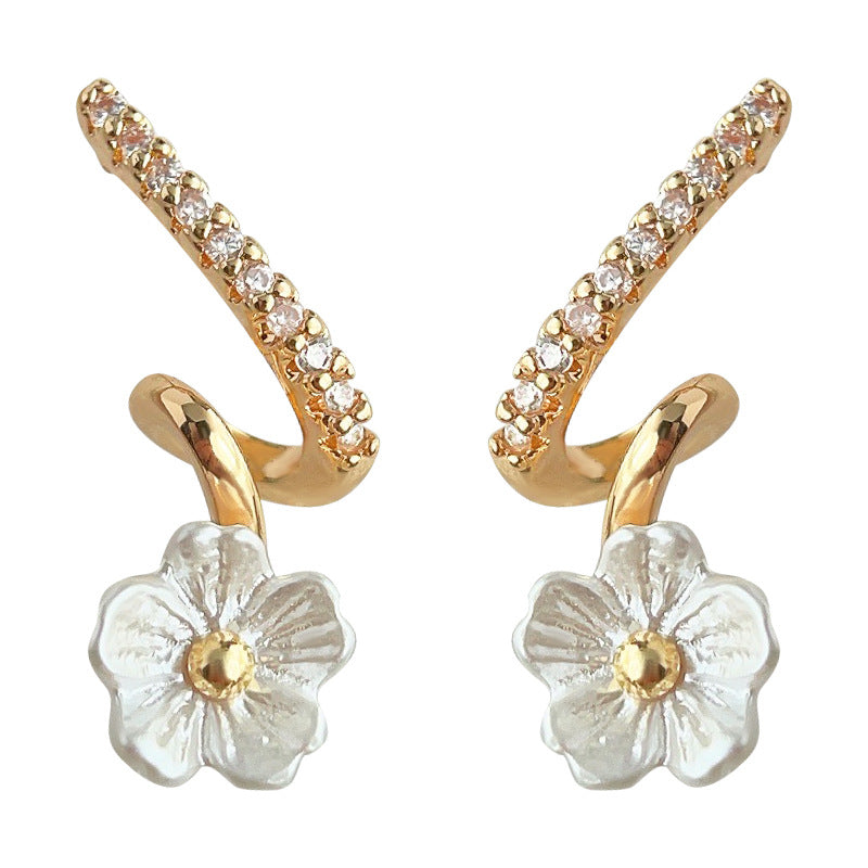 C관 - 14K 도금 미니 큐빅 플라워 꼬임 라인 디자인 귀걸이 [4274] 25.04-1