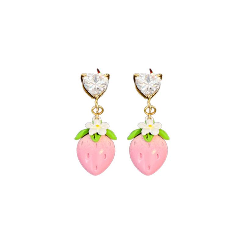 C관 - 18K 도금 은침 큐빅 하트 디자인 스트로베리 엘레강스 귀걸이 [E14123] 24.03-2
