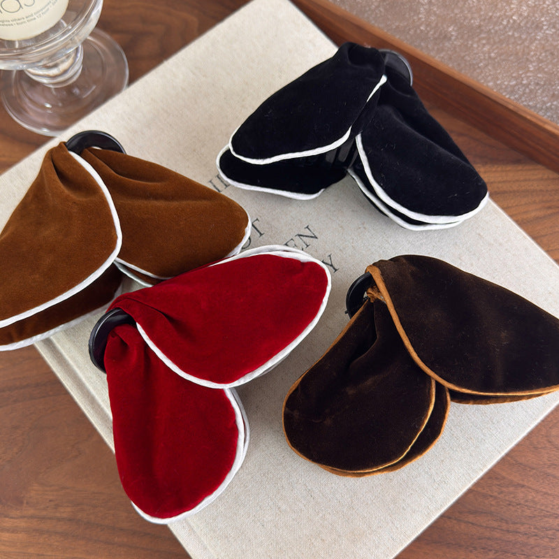 E관 - 벨벳 나비 모양 삼각형 집게핀 [27586] 25.10-4