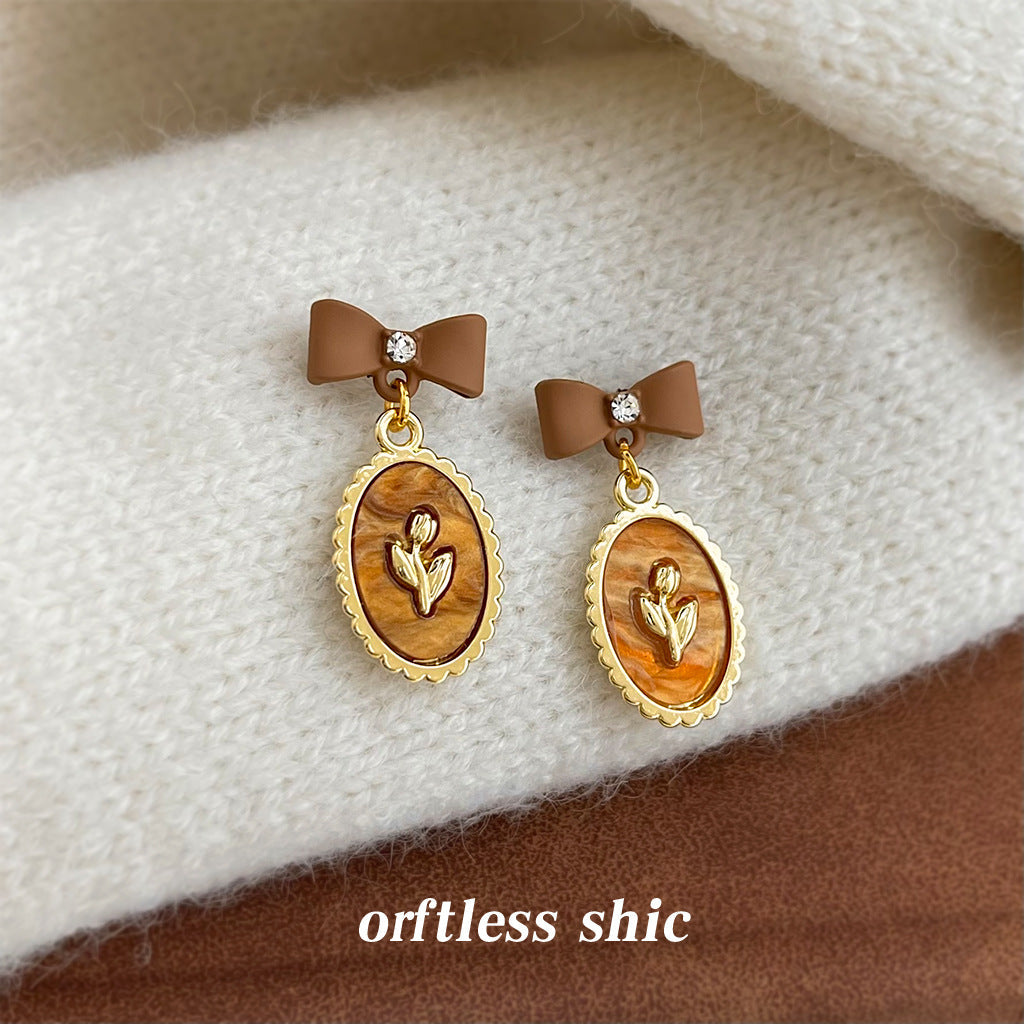 C관 - 925 은침 브라운 에나멜 리본 큐빅 귀걸이 [7024] 25.11-1