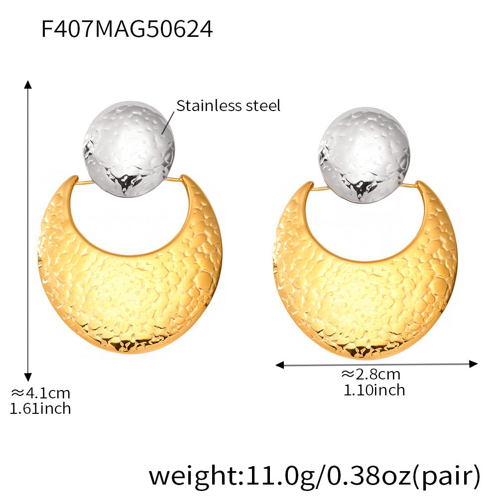 D관 - 스테인리스 스틸 투톤 달 모양 펀칭 패턴 귀걸이 [F407] 25.12-1