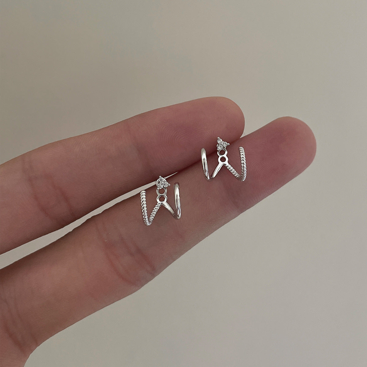 A관 - 삼각 갈고리 모양 큐빅 925 은침 귀걸이 [EH-4289] 25.12-1