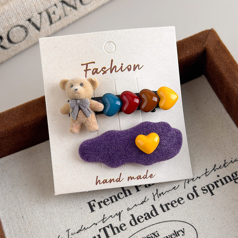 E관 - 벨벳 곰 하트 장식 사이드 앞머리 헤어핀 [27596] 25.10-4