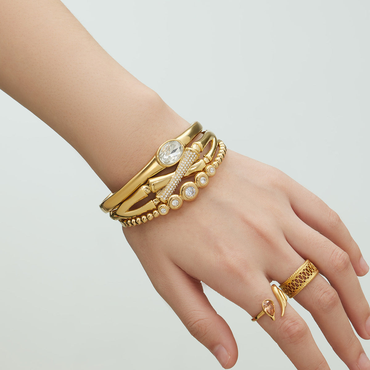 D관 - 스테인리스 스틸 18K 도금 큐빅 버클 팔찌 [Z525-Z527] 25.12-3