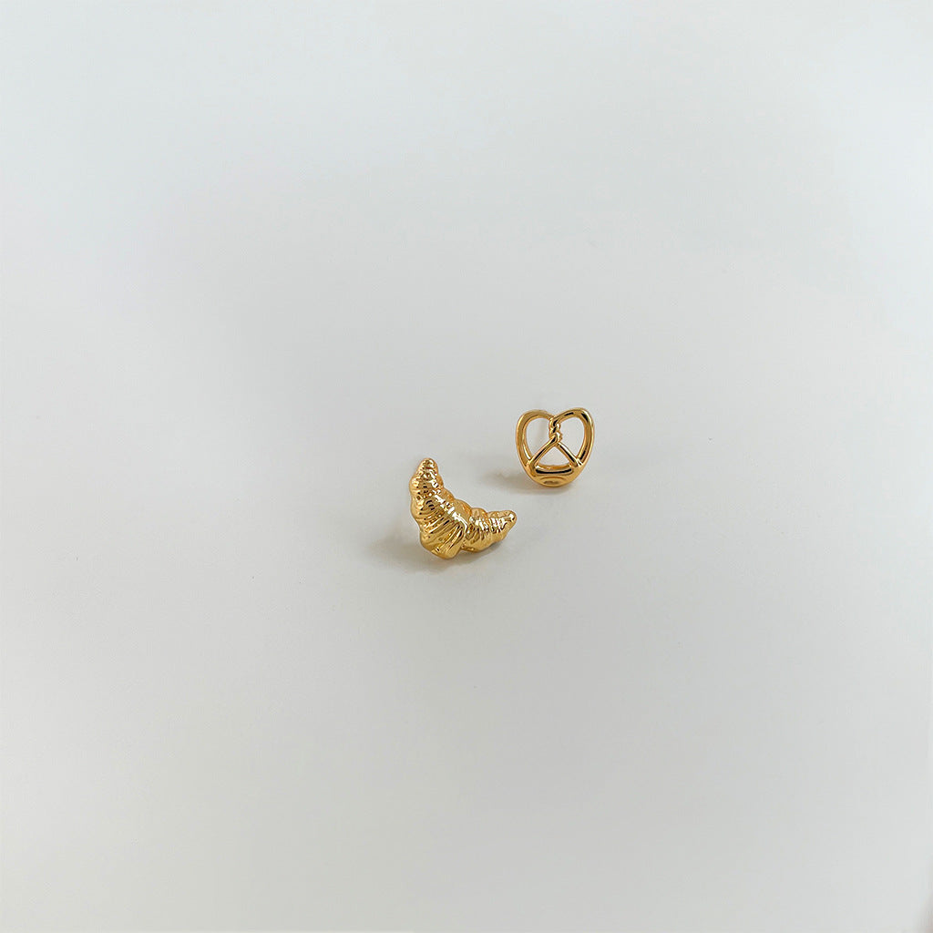 C관 - 14K 도금 비대칭 디자인 미니 귀걸이 [4315-4316] 24.06-3