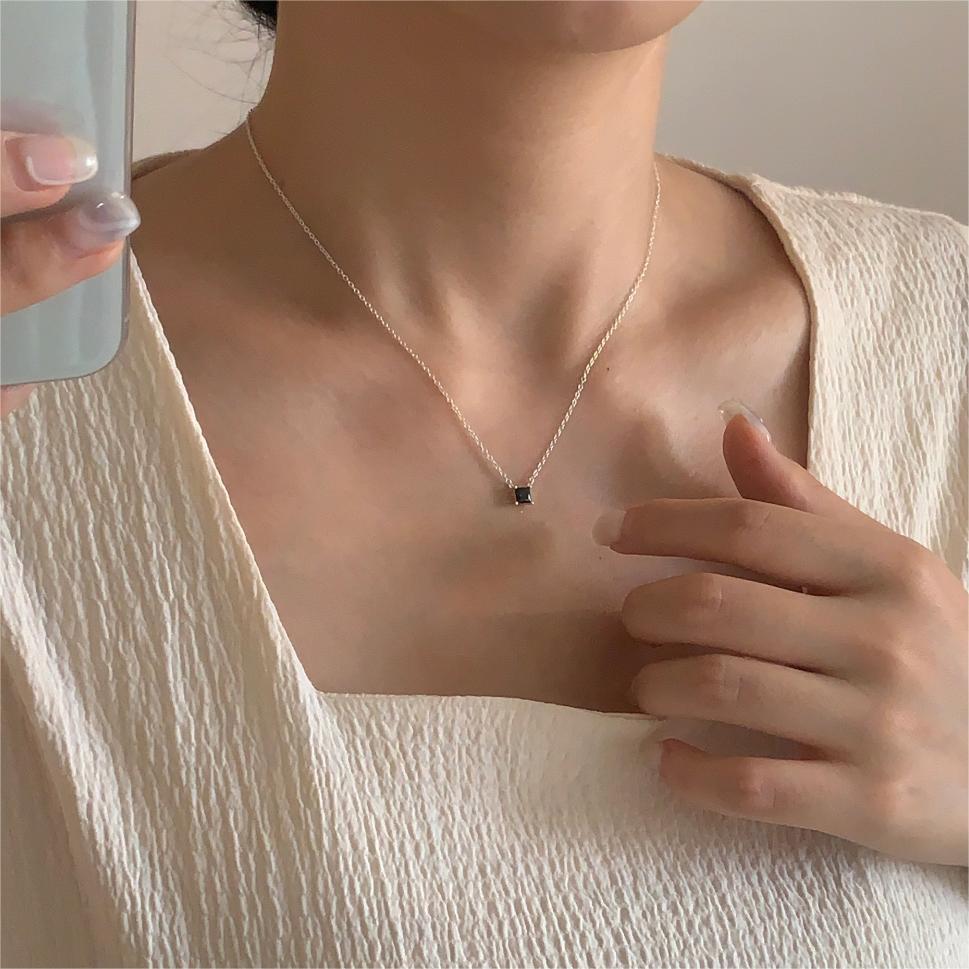 F관 - 925 실버 사각 큐빅 펜던트 목걸이 [B1197] 25.12-2