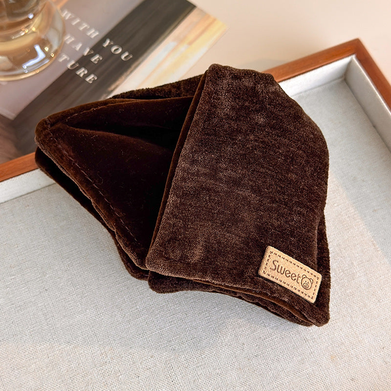 E관 - 벨벳 소재 삼각 모양 집게핀 [27750] 25.12-1