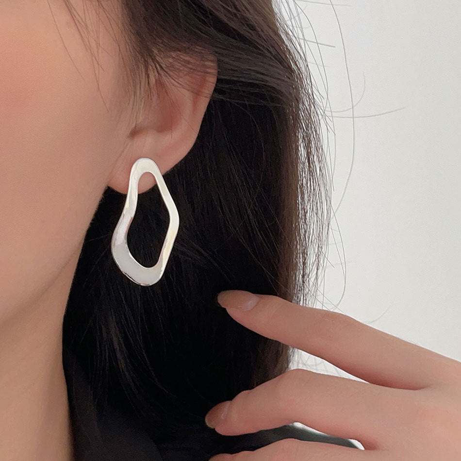 F관 - 925 실버 비정형 원형 귀걸이 [C588] 25.11-1