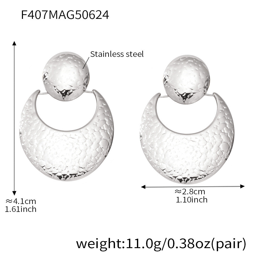 D관 - 스테인리스 스틸 투톤 달 모양 펀칭 패턴 귀걸이 [F407] 25.12-1