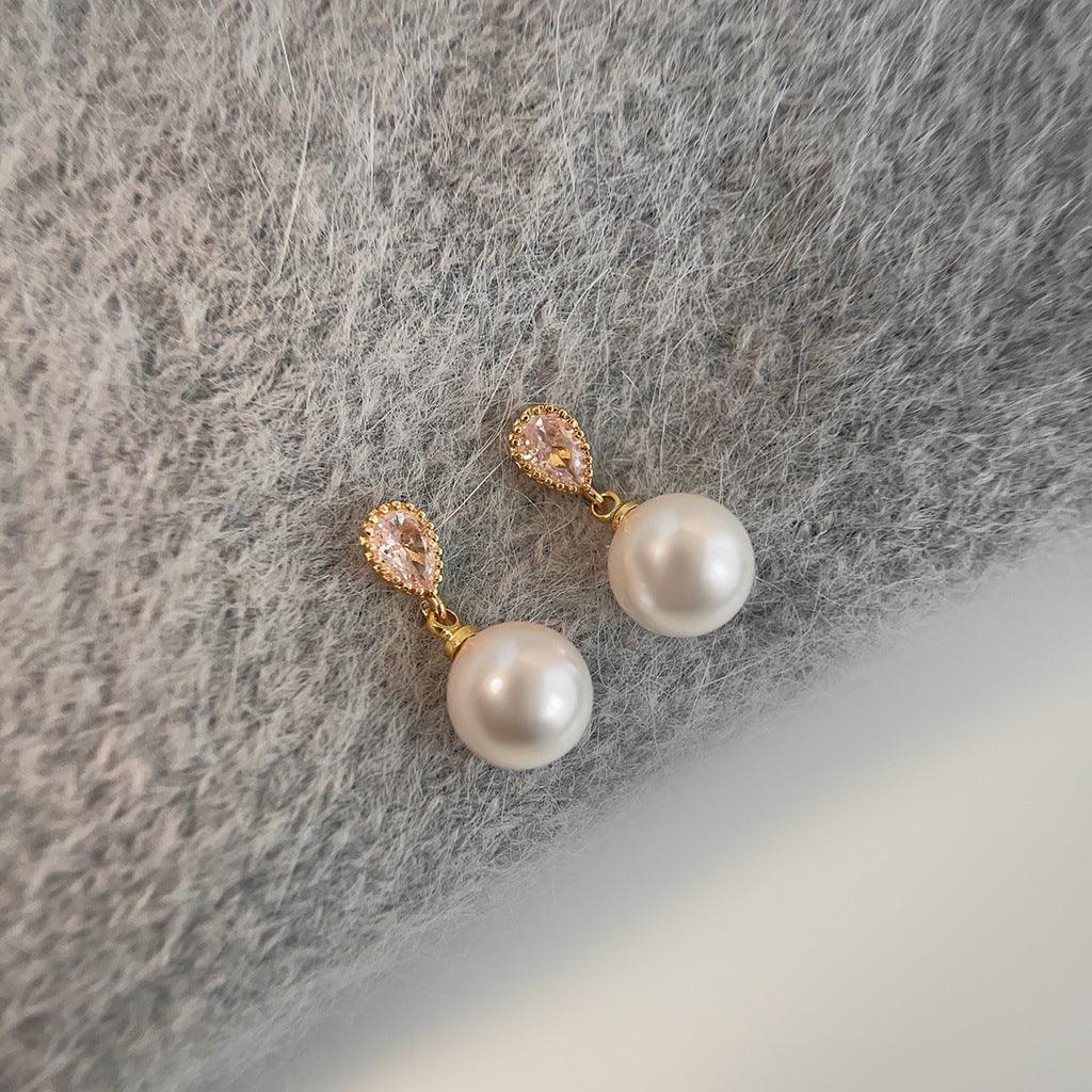 C관 - 글라스 진주 미니 큐빅 물방울 디자인 모던 심플 귀걸이 [3622-3623] 24.03-1