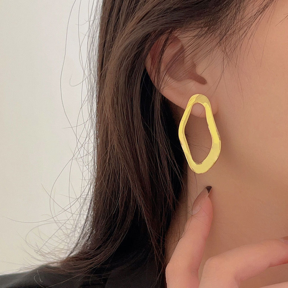 F관 - 925 실버 비정형 원형 귀걸이 [C588] 25.11-1