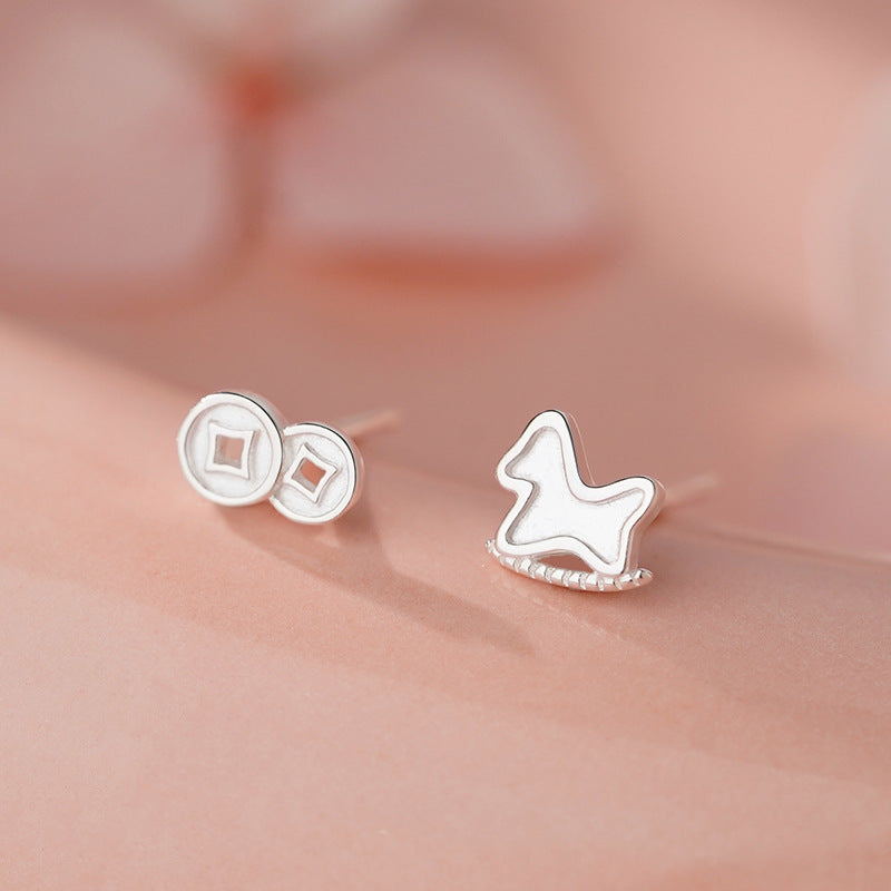 B관 - 999 실버 말 코인 디자인 피어싱 귀걸이 [YC2891E_1] 25.11-3