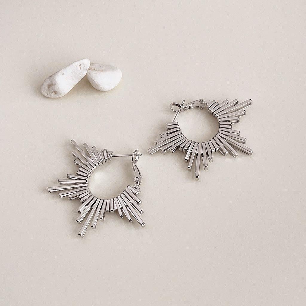 C관 - 18K 도금 두꺼운 개성 있는 디자이너 귀걸이 2024 유행 귀걸이 [3713-3714] 24.03-5