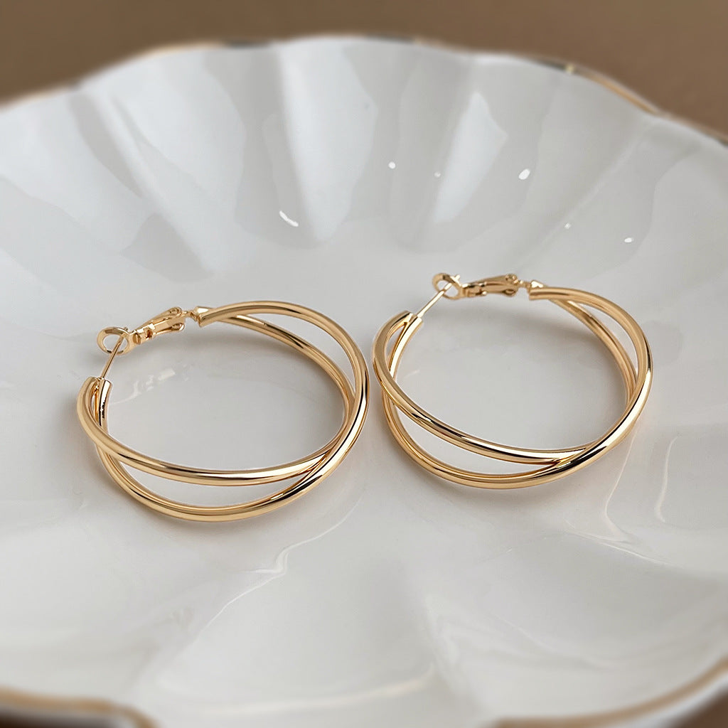 C관 - 14K 도금 트위스트 링 디자인 귀걸이 [5723-5724] 25.03-3