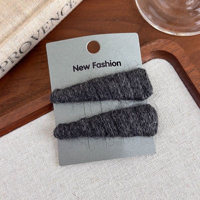 E관 - 가을겨울 컬러 털실 삼각형 헤어핀 [27652] 25.11-4