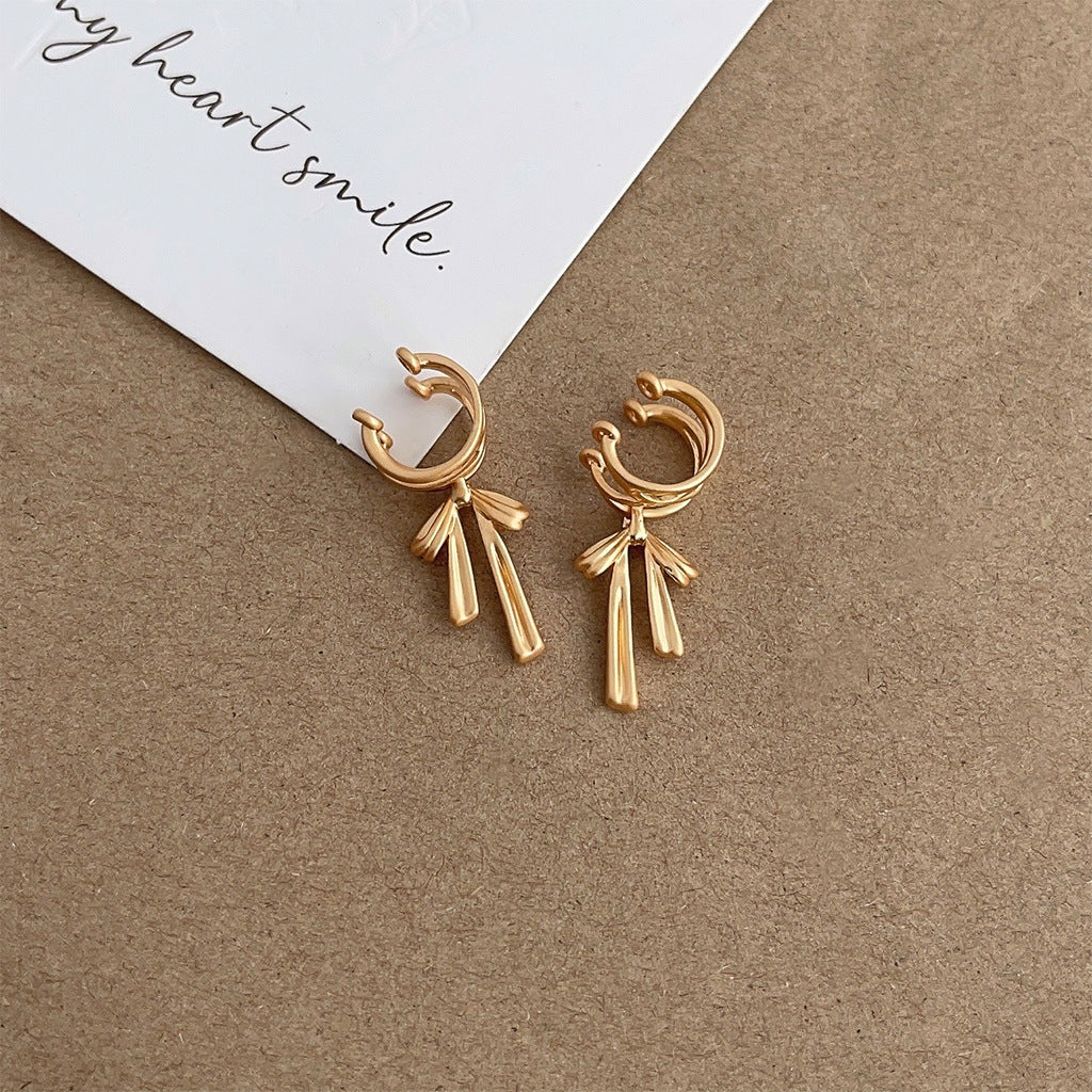 C관 - 리본 무광 도금 이어커프 귀걸이 [4083-4084] 24.05-4