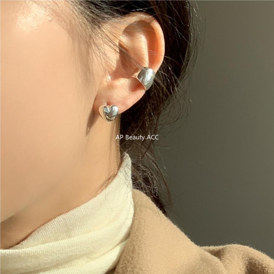 F관 - 925 실버 하트 후프 귀걸이 [C1088] 25.10-4