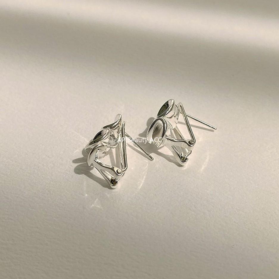 F관 - 925 실버 비정형 유선형 커튼 디자인 귀걸이 [C840] 25.11-2