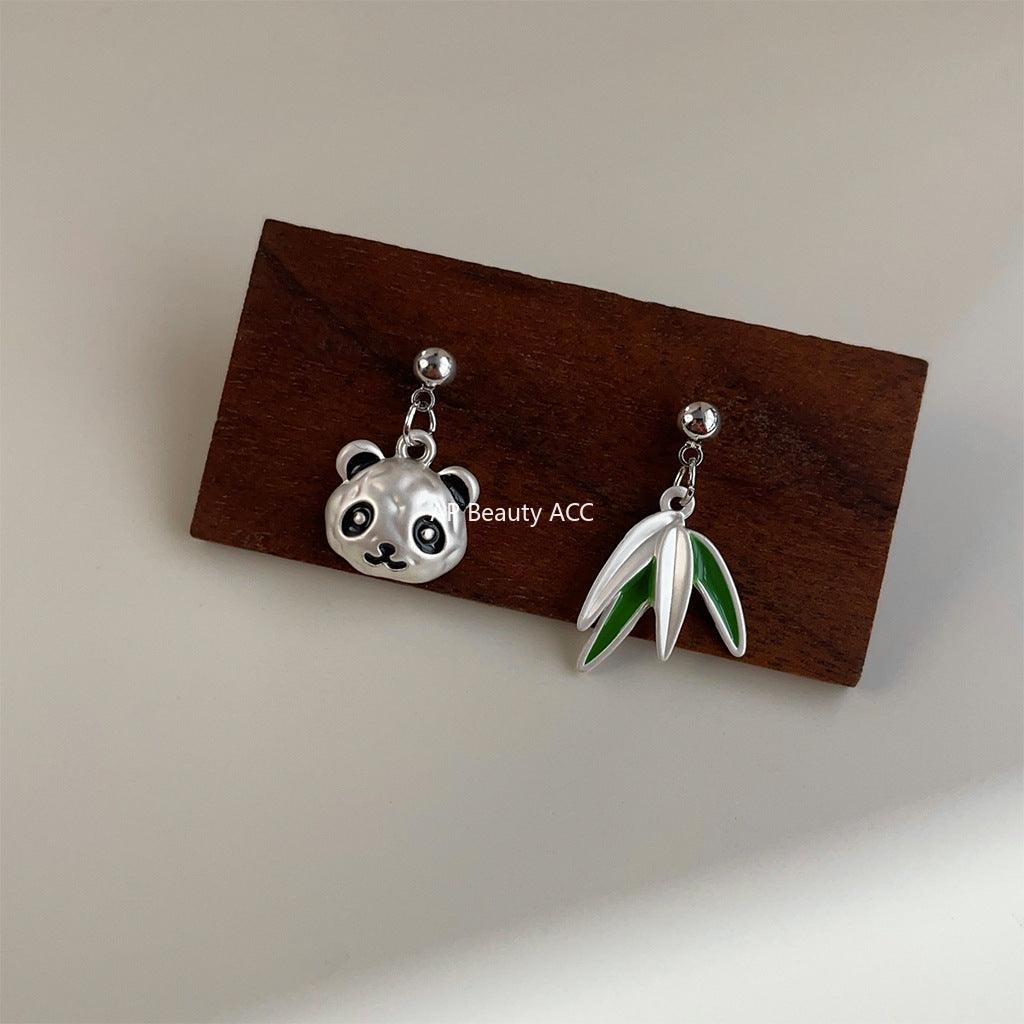 C관 - 비대칭 귀여운 팬더 유니크 대나무 디테일 은침 귀걸이 [3644] 24.03-3