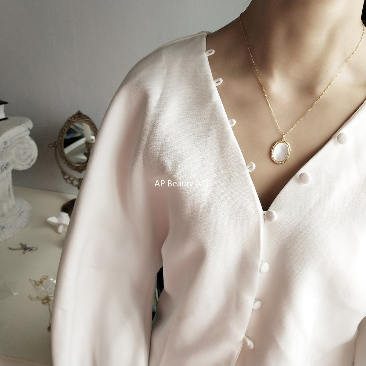 F관 - 925 실버 타원형 자개 펜던트 목걸이 [B467] 25.10-3