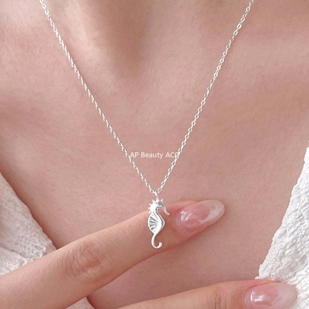 F관 - 925 실버 해마 펜던트 목걸이 [B1379] 25.10-2