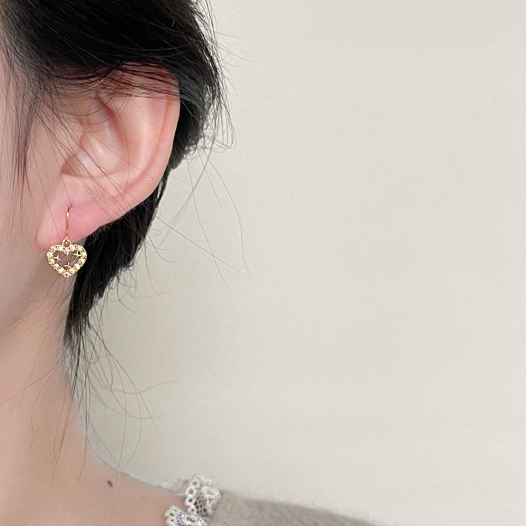 C관 - 업그레이드 18K 도금 큐빅 미니 하트 은침 귀걸이 [3715] 24.04-4