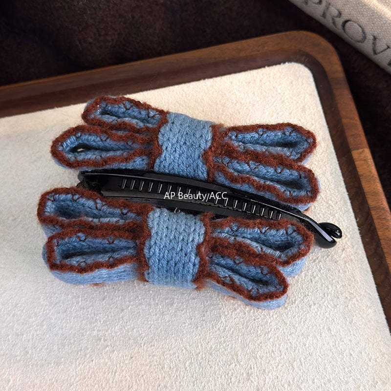 E관 - 니트 더블 레이어 리본 바나나 집게핀 [27758] 25.12-1