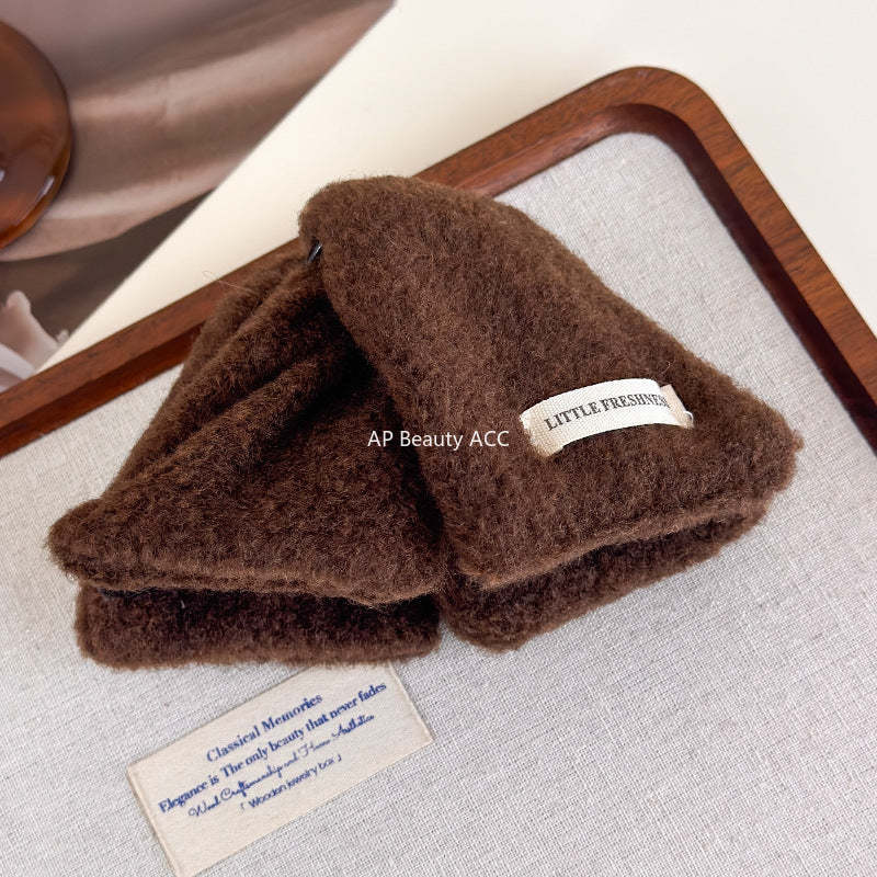 E관 - 모직 컬러 삼각형 대형 집게핀 [27721] 25.11-4