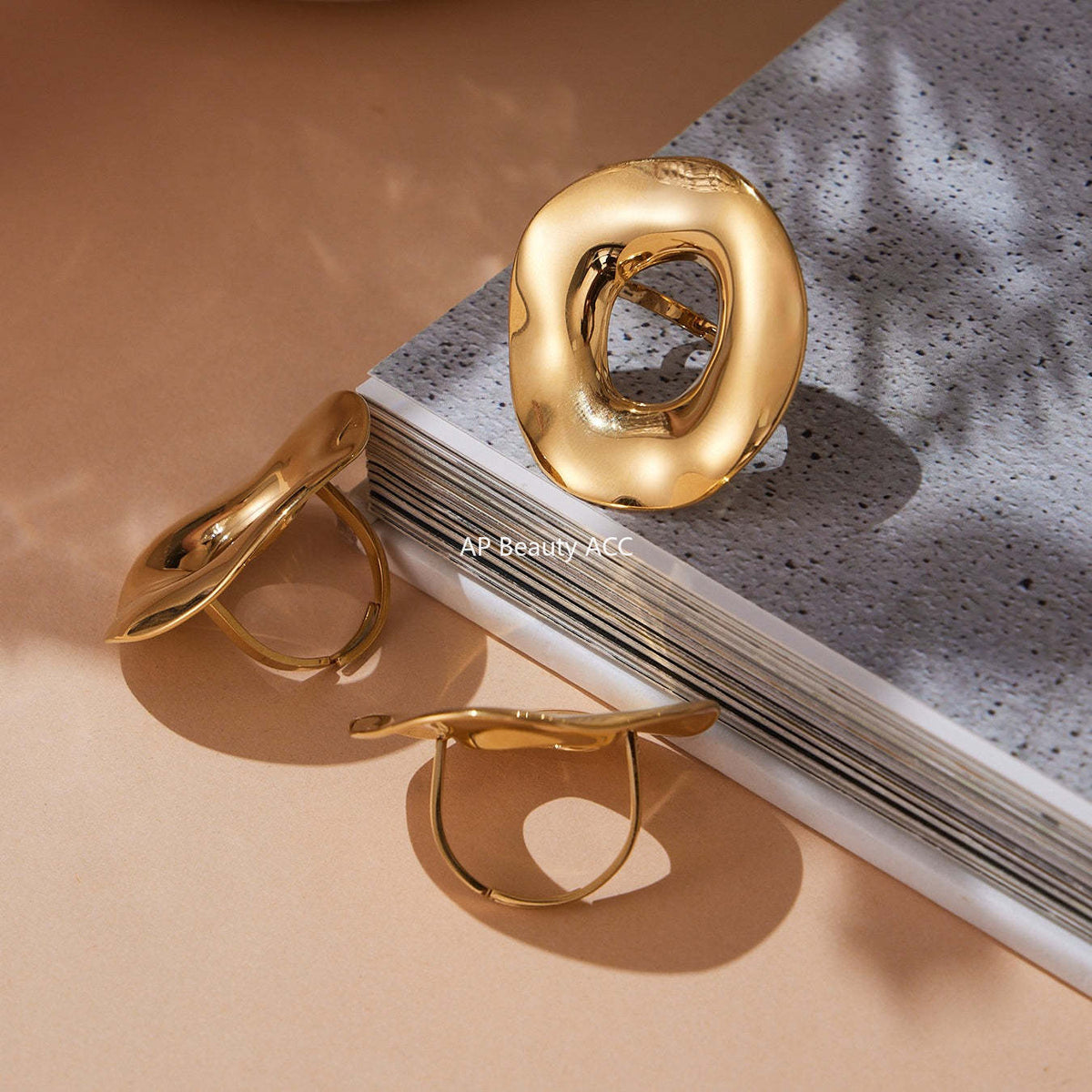 D관 - 불규칙 원형 스테인리스 스틸 18K 도금 오픈형 반지 [A701] 25.09-4