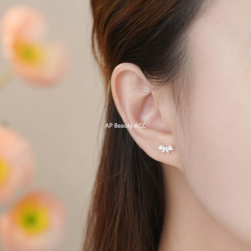 B관 - 999 실버 리본 디자인 귀걸이 [YC3233E_1] 25.11-1