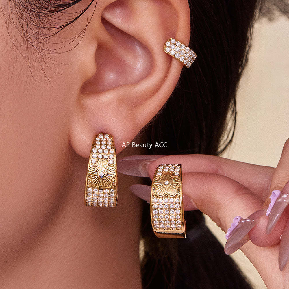 D관 - 스테인리스 18K 도금 빈티지 C자형 풀큐빅 플라워 귀걸이 [F954-F983] 25.10-5