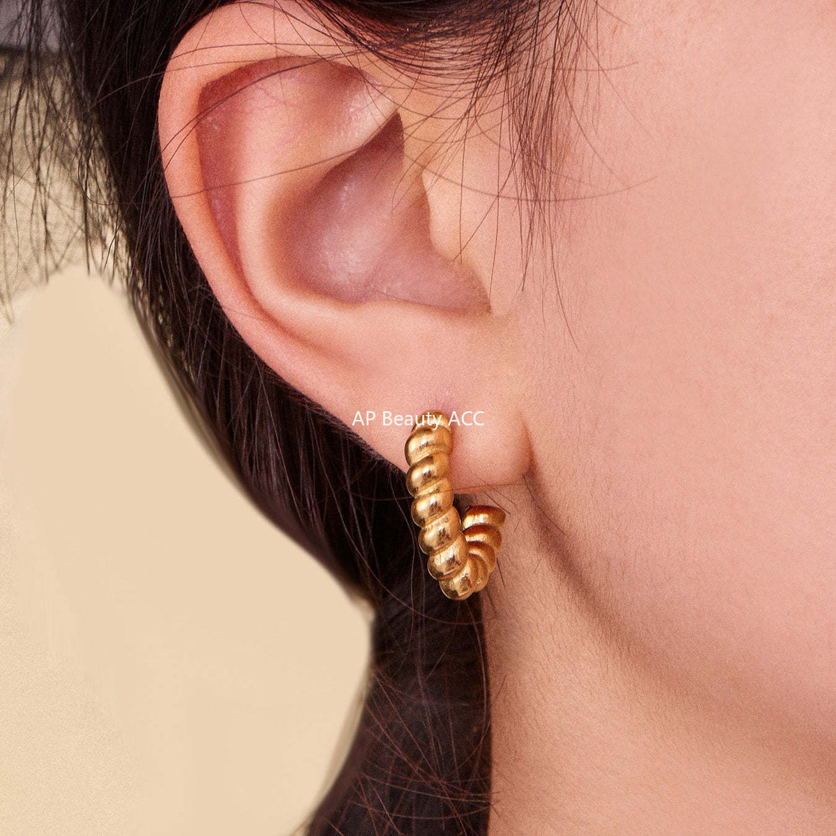 D관 - 스테인리스 18K 도금 투톤 꼬임 트위스트 모양 귀걸이 [F970] 25.10-5