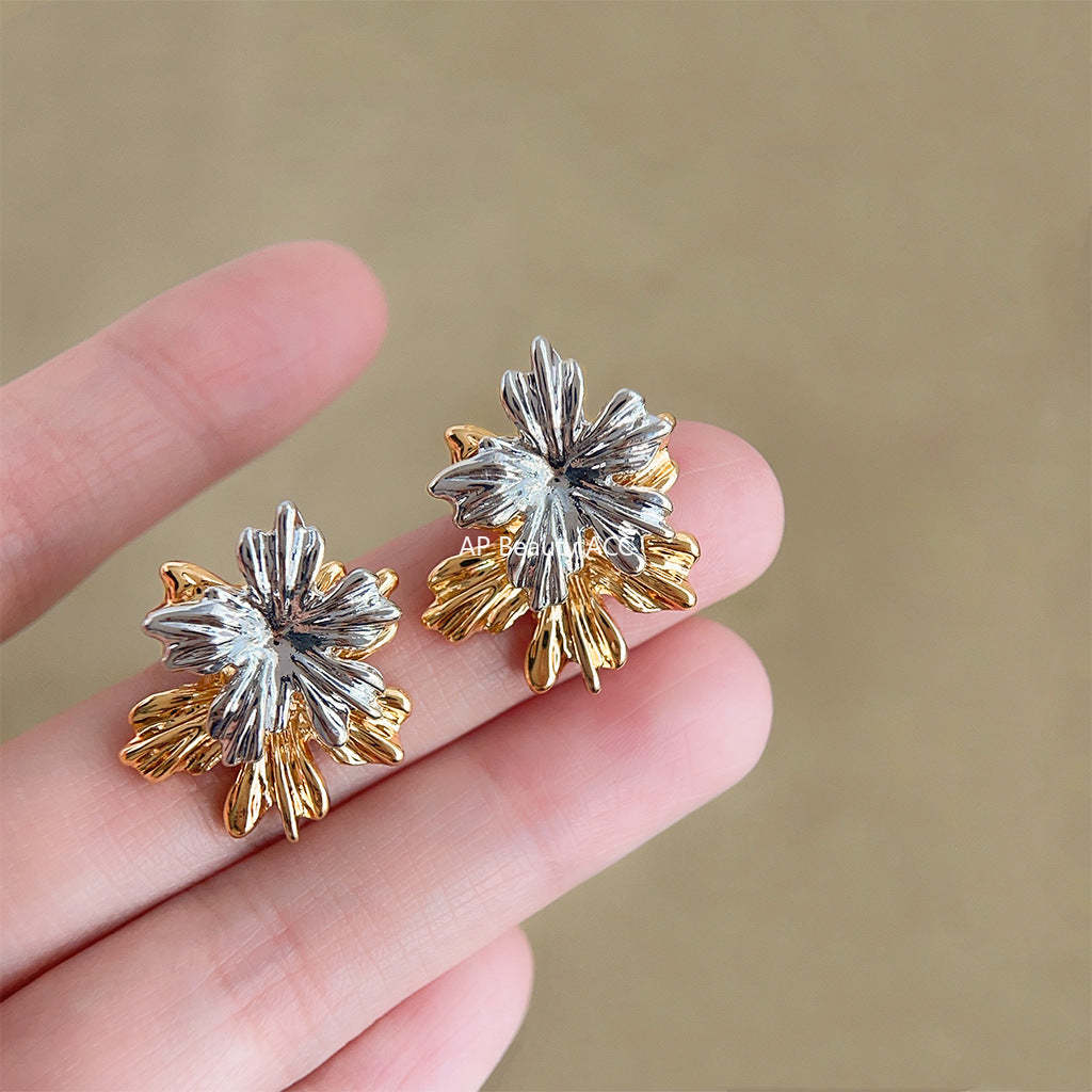 C관 - 14K 도금 은침 디자이너 나뭇잎 귀걸이 [4128] 24.05-5