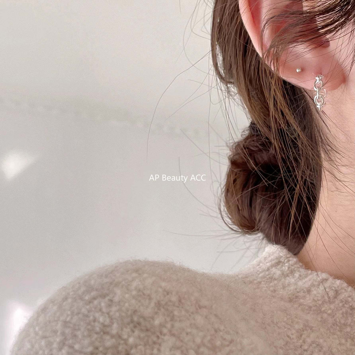 F관 - 925 실버 체인 디자인 C형 스터드 귀걸이 [C922] 25.07-1