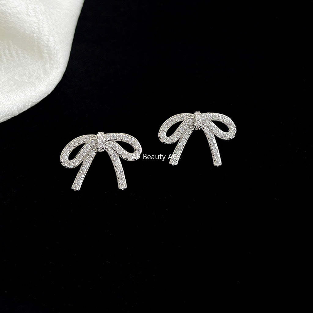 C관 - 큐빅 나비 리본 세련된 귀걸이 [4533] 24.07-3