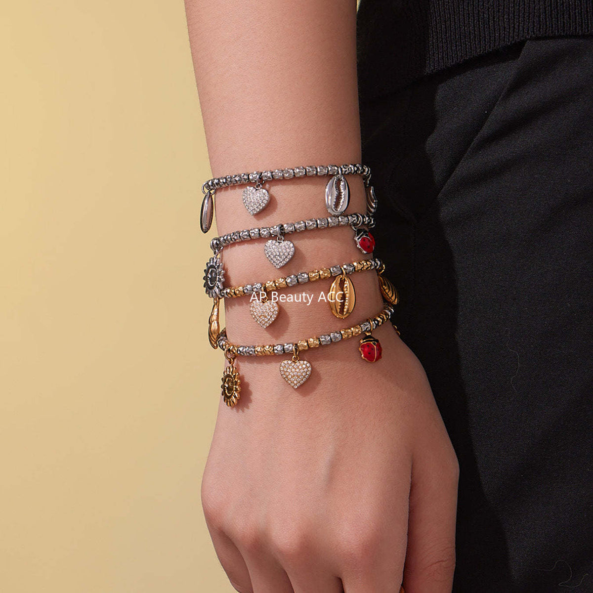 D관 - 스테인리스 18K 도금 하트 멀티 펜던트 스틸 비즈 팔찌 [E696-E697-E698] 25.10-5