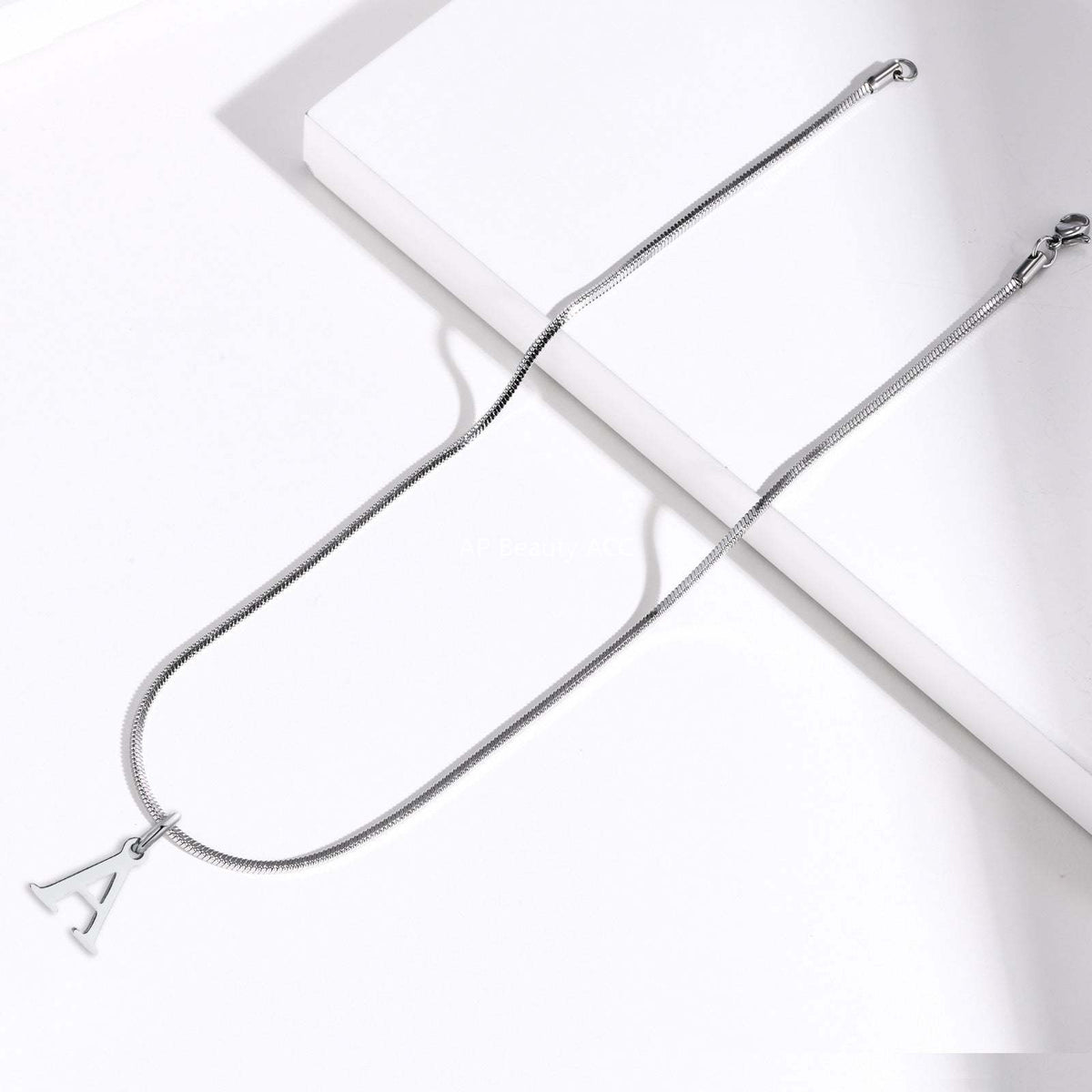 G관 - 스네이크 체인 알파벳 스테인리스 목걸이 [NC-1315] 25.11-3