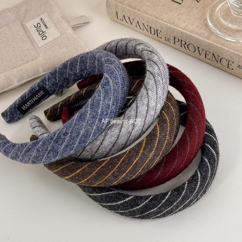 E관 - 니트 스트라이프 와이드 스펀지 머리띠 [27524] 25.09-4