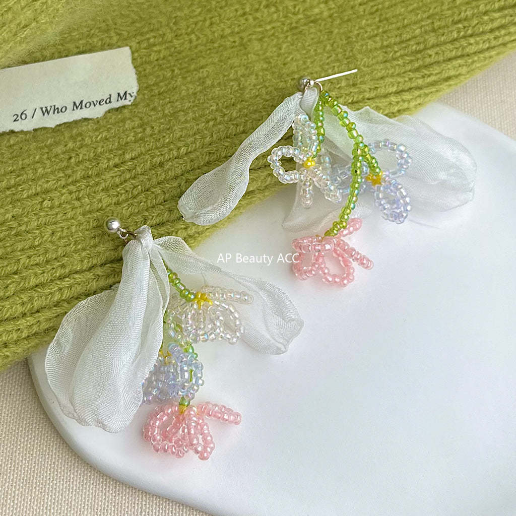 C관 - 롱 드롭 태슬 비즈 플라워 패브릭 은침 귀걸이 [5579] 25.03-2