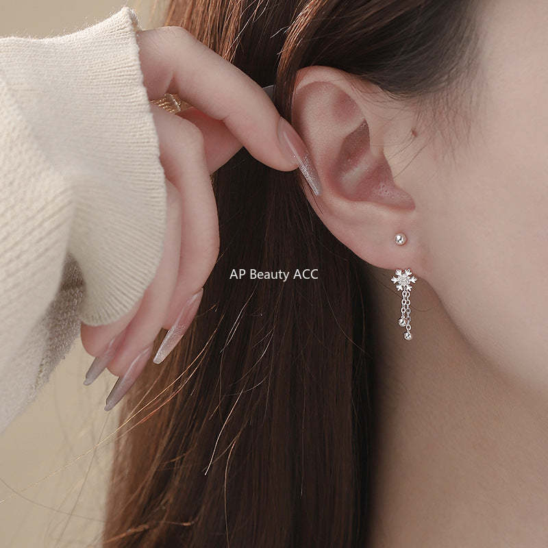 B관 - 999 실버 눈꽃 모양 스크루 귀걸이 [YC4369E_2] 25.01-3