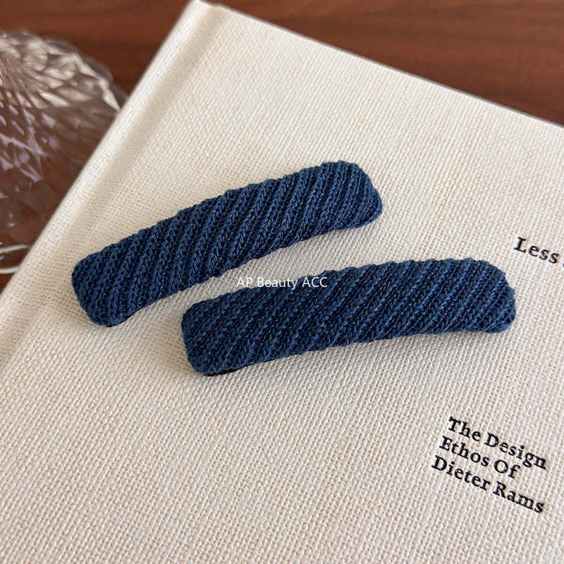 E관 - 니트 울 사각형 헤어핀 [27490] 25.09-4