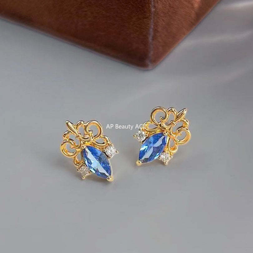 C관 - 아이리스 플라워 블루 큐빅 925 은침 귀걸이 [7163] 25.11-4