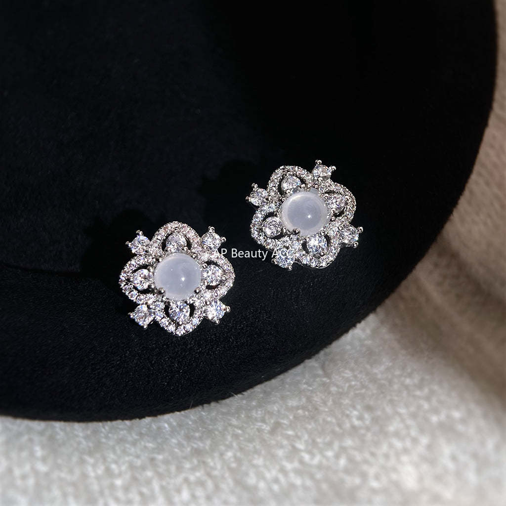 C관 - 큐빅 클로버 디자인 925 은침 귀걸이 [5718] 25.03-3