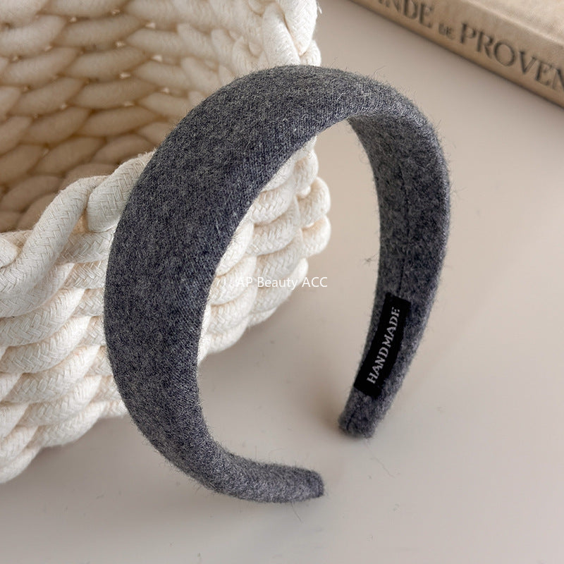 E관 - 컬러 울 패브릭 쿠션 와이드 머리띠 [27562] 25.10-3