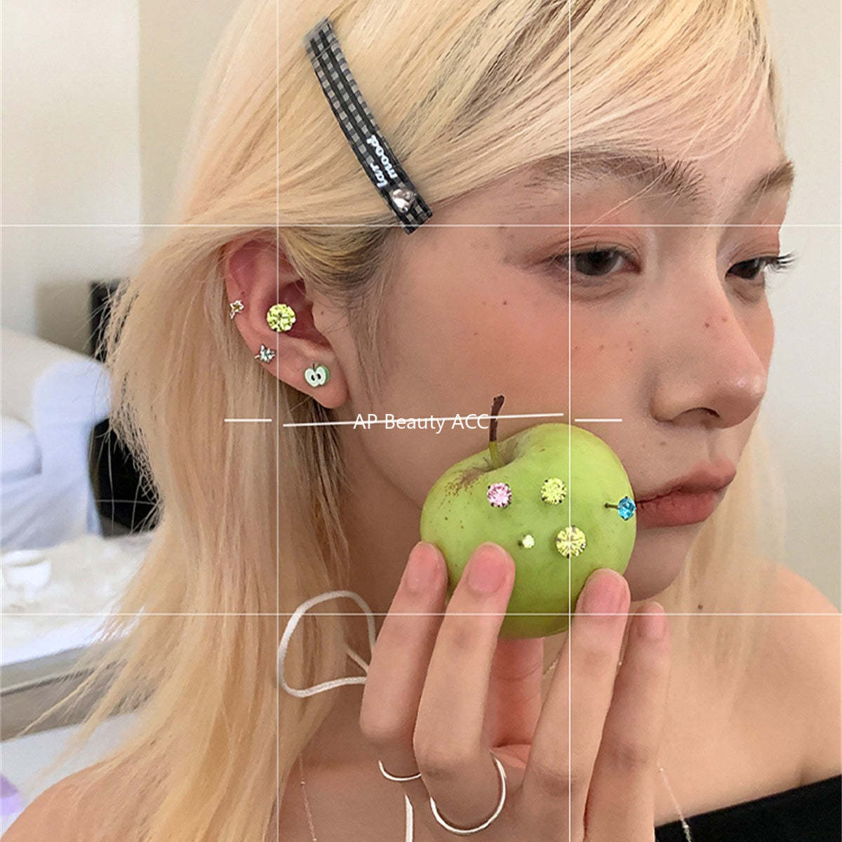 A관 - 티타늄 스틸 심플 화이트 큐빅 귀걸이 [EH-4085] 25.10-4